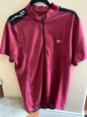 PEARL iZUMi  Men's Short Sleeve Cycling Jersey - Burgundy with Black Accents
